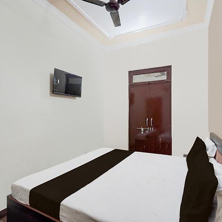 Oyo Hotel Maharaja Palace Meerut Buitenkant foto