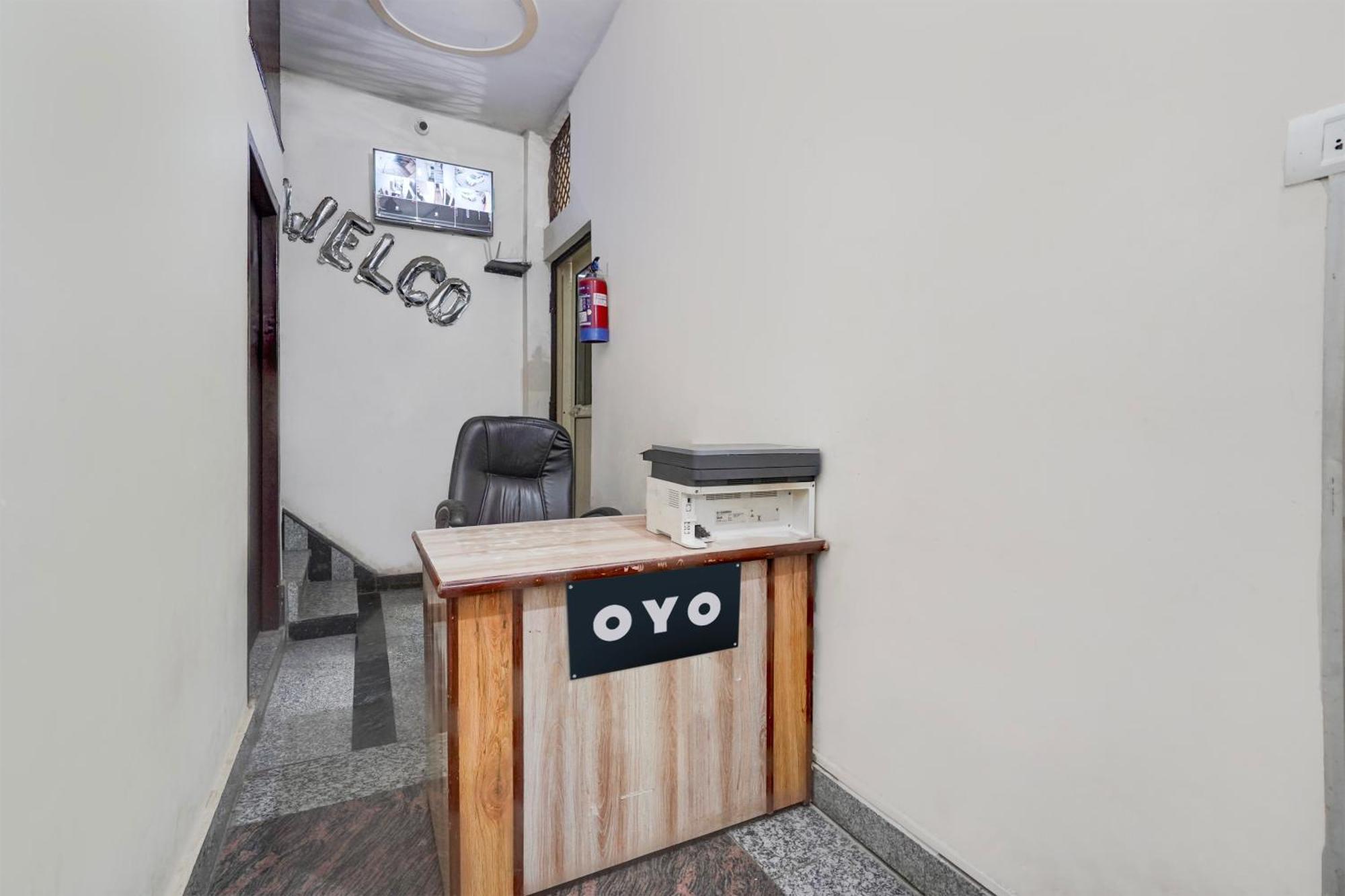 Oyo Hotel Maharaja Palace Meerut Buitenkant foto